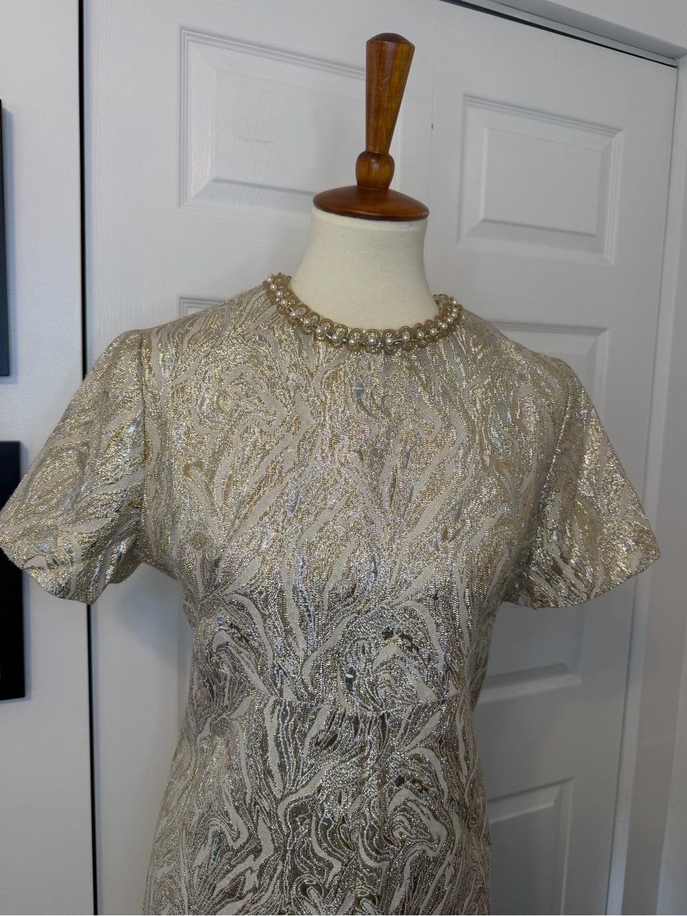 Vintage Late 1960s / Early 1970s Metallic Lurex Brocade Maxi Dress - Picture 3 of 15